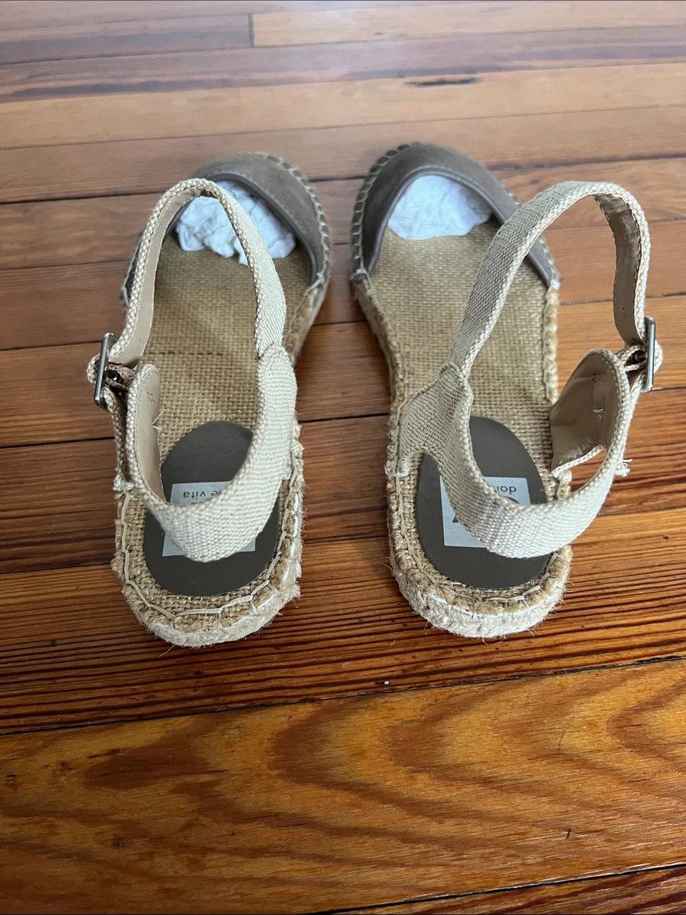 DV Dolce Vita Taupe Suede Flat Espadrilles Ankle Strap Sandals Size 8.5